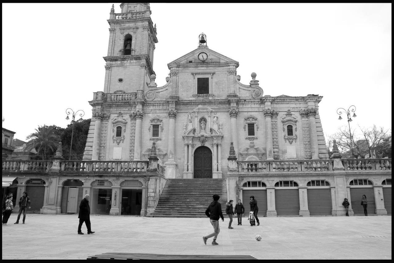 Tocco Barocco - Locazioni Brevi - Hotell Ragusa Eksteriør bilde